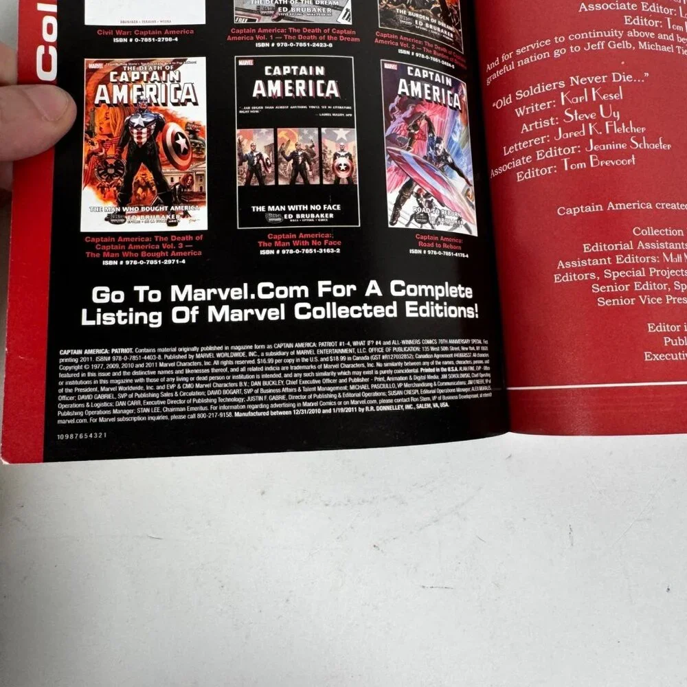 Marvel Captain America Patriot Trade Paperback Comic‎ Book 2011 First Printing